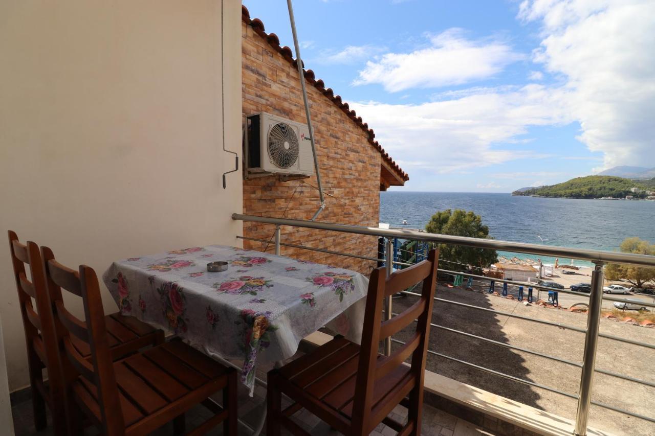 Rooms With View Himare Exterior foto